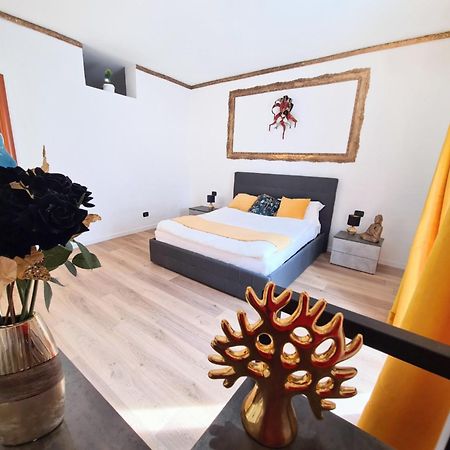 Luxury Flat In Center By The Sea Apartment Bari Luaran gambar